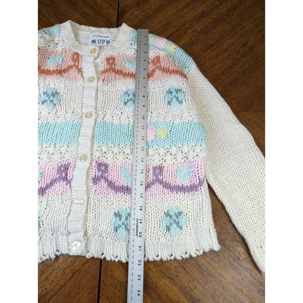 One Step Up Cardigan Sweater Sz MED Hand Knit Pastels Hearts Chunky Cable Knit - Picture 7 of 13